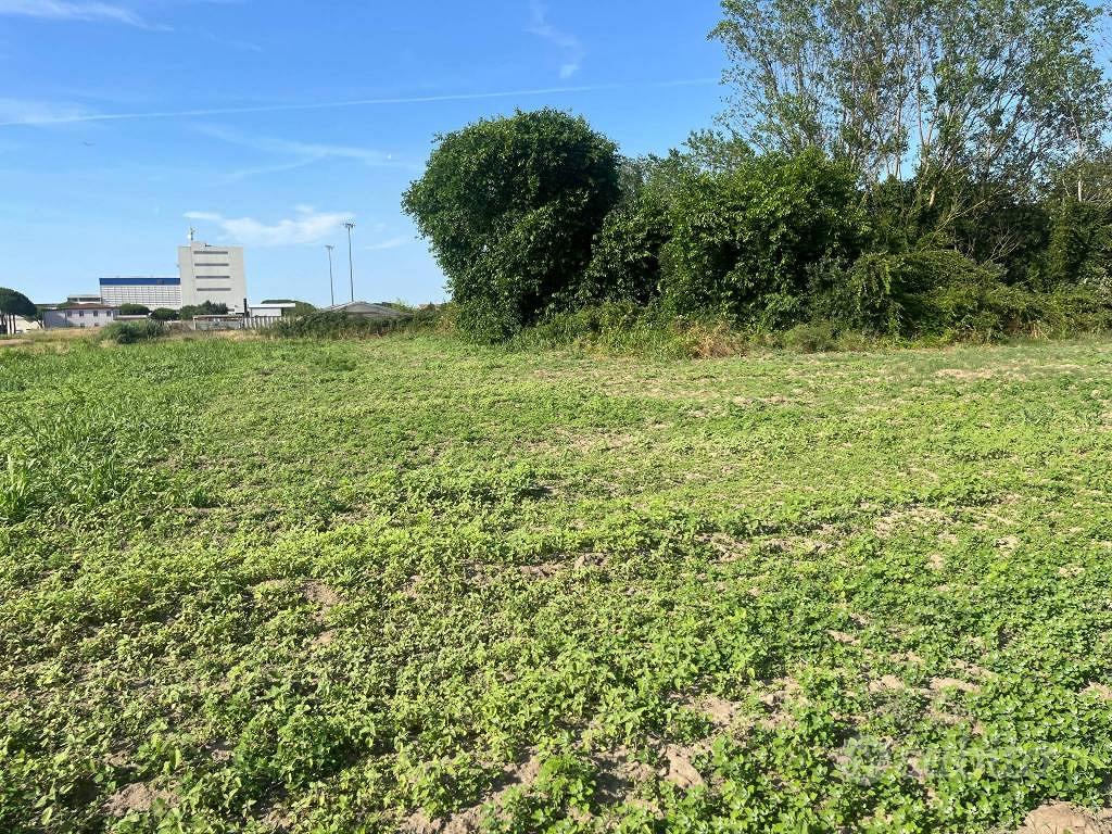 Terreno di 8500 m² a Codigoro - Vista 2