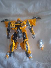 TRANSFORMERS BUMBLEBEE STUDIO SERIES