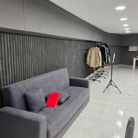 Deposito 90mq con bagno