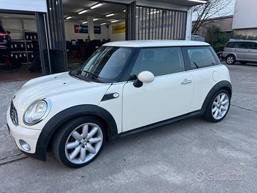 Mini Mini 1.4 16V Cooper Chili X Neopatentati