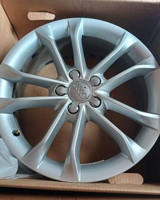 Cerchi lega originale Audi A3 Q3 Q2 s.line mis.18