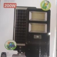 Lampione Stradale Solare a LED 200W con Pannello