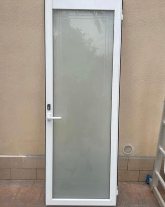 Porta anticorodal per interni