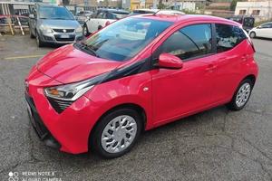 Toyota Aygo Connect 1.0 VVT-i x-cite