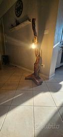 Lampada in legno