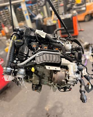 Motore Peugeot 208 1.2 Benz. Ibrido (HN09)