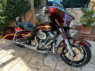 STREET GLIDE CVO 2010
