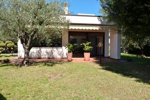 S.canzian: villa indipendente con giardino
