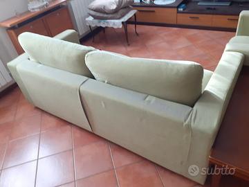 Divano letto +poltrona