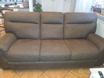 divano usato 3 posti