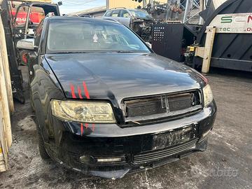 RICAMBI AUDI A4 B6 1900cc DIESEL AWX 130 cv