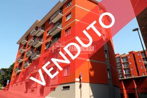 QUADRILOCALE CON BOX AUTO ZONA PRECOLLINARE