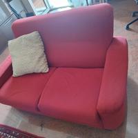 Divano 2 posti molto bello