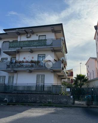 4 LOCALI A RIPOSTO