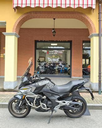 Cf Moto 700MT A 2780€ OPERAZIONE 50%