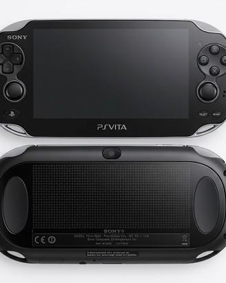 PS Vita PCH-1004+3 Giochi+Caricabatterie