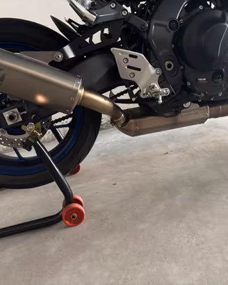 Scarico completo Akrapovic MT09 21-23
