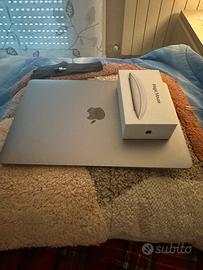 MacBook 12