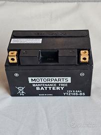 Batteria moto YTZ 10S ( Yamaha MT09 e scooter )