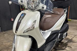 beverly 300 28412 km anno 2011