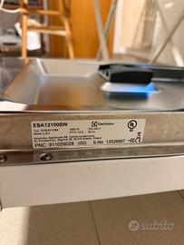 Lavastoviglie Electrolux ESA12100SW