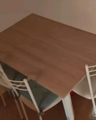 Tavolo allungabile finitura olmo
