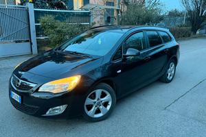 astra 1.7 diesel 2012 come nuova 