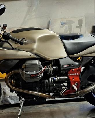 Moto Guzzi V11 Le Mans