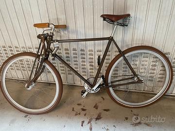 Bicicletta  artigianale per appassionati