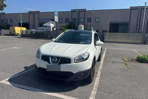 Nisan qashqai
