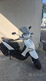 Piaggio Beverly 125 Sport