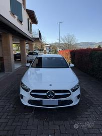 Mercedes Benza Classe A180d Sport Automatica