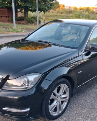 Mercedes c220d Avantgarde  