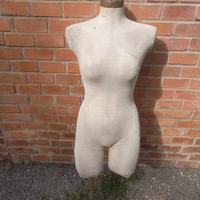 Manichino donna  anni 50