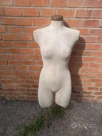 Manichino donna  anni 50