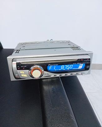 Autoradio Pioneer DEH-30MP - MP3 - 50W x 4