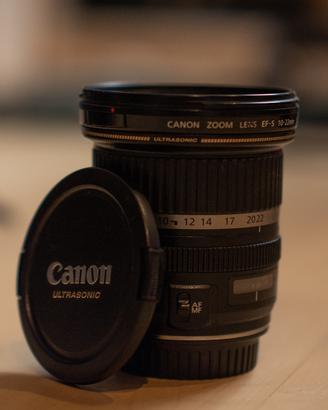 Canon EF-S 10-22mm f/3.5-4.5
