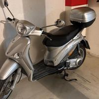 Moto Scooter