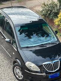 Lancia Musa 1.3 mjt