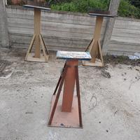 Sostegni per stazionamento barca in cantiere