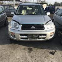 Toyota rav 4 benzina ricambi