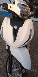 Piaggio Beverly 310 e 400 HPE