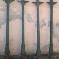 4 Antichi pali in ghisa da illuminazione stradate,