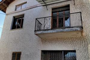 Casa indipendente in bassa montagna