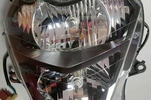 FARO ANTERIORE ORIGINALE PER SILVER WING 400/600