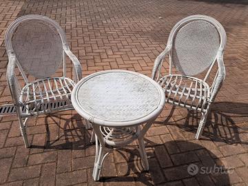 set terrazzo e balcone vimini