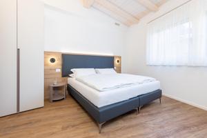 Matrimoniale moderna con sauna [TN_GVN3-4B_D1]