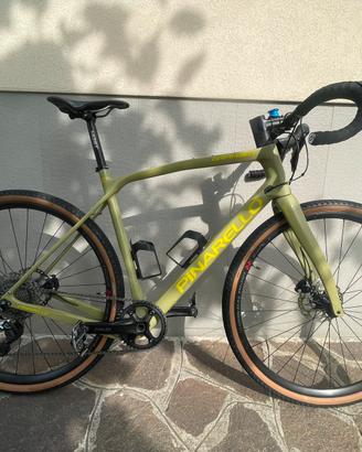 Bicicletta gravel Pinarello Granger x3 disc
