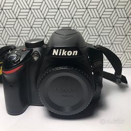 Nikon D3200 solo corpo