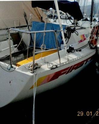 Barca a vela in ordine